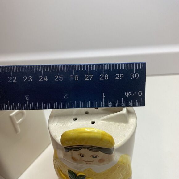 Vtg."The Tastesetter" Salt Pepper Shakers Farmer & Wife Cottagecore - Picture 11 of 11